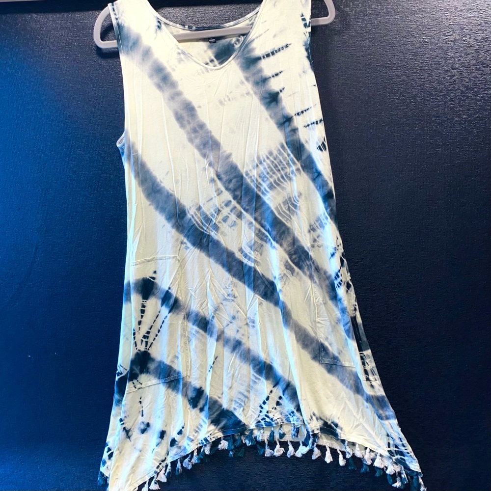 NEW Yak & Yeti Blue Tie-Dye Summer Dress with Tassel Accents - Size L (Stretch)